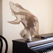 北欧轻奢面纱少女雕塑中古客厅电视柜玄关雕像高级艺术品装饰摆件