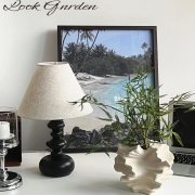 现代侘寂个性花瓶磨砂陶瓷高颜值艺术花器民宿桌面样板间玄关摆件