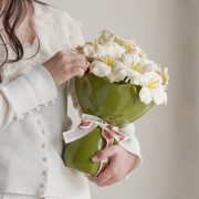 高级感乔迁礼品插花束轻奢情绪稳定花瓶新家客厅陶瓷花瓶新婚摆件