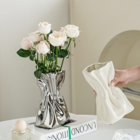 ins风创意简约陶瓷花瓶不规则高级感插花摆件家居玄关轻奢装饰品